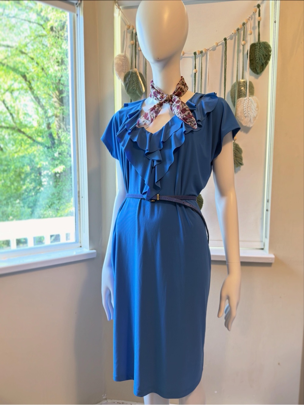 SYMPLI NWOT Blue Ruffle V-Neck Jersey Shift Midi Dress - Size 10
